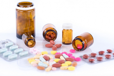 vitamins and medications